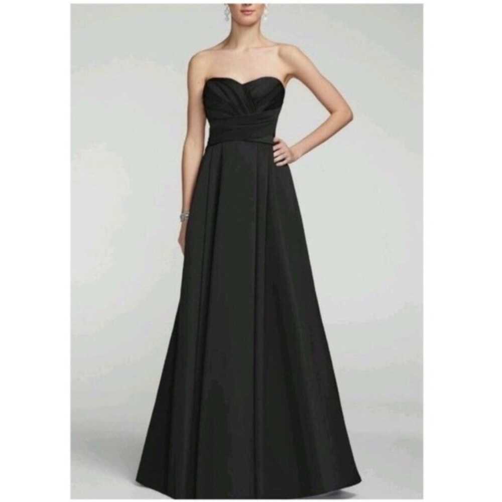 Prom Time! David’s Bridal Strapless Gown